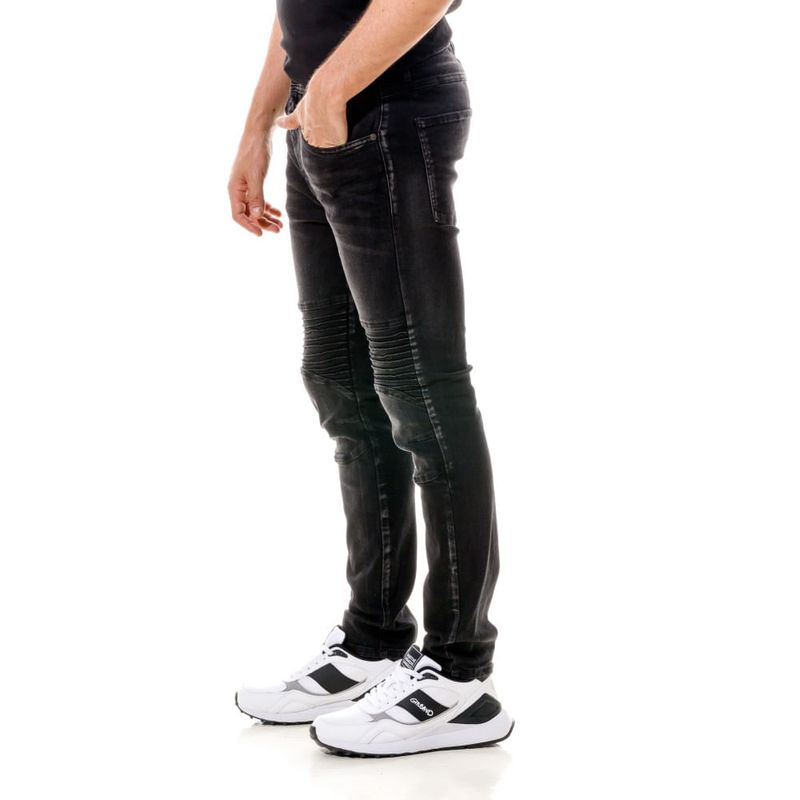 image-57fee7da60ac47f3af73fbdc8b8fab8a