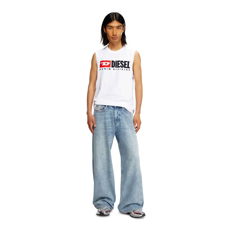 image-6ad38c34b1de45f7a4476ee9217a4954
